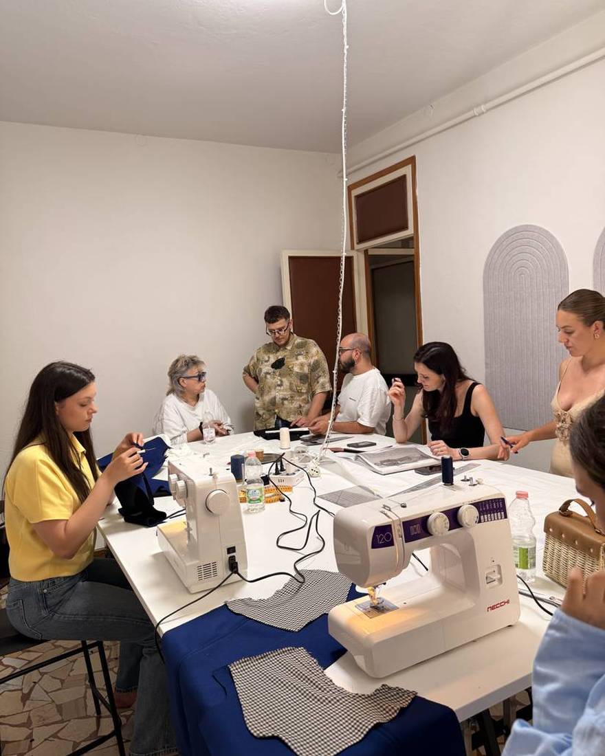 Schimb de experiență II, Modena, 8
