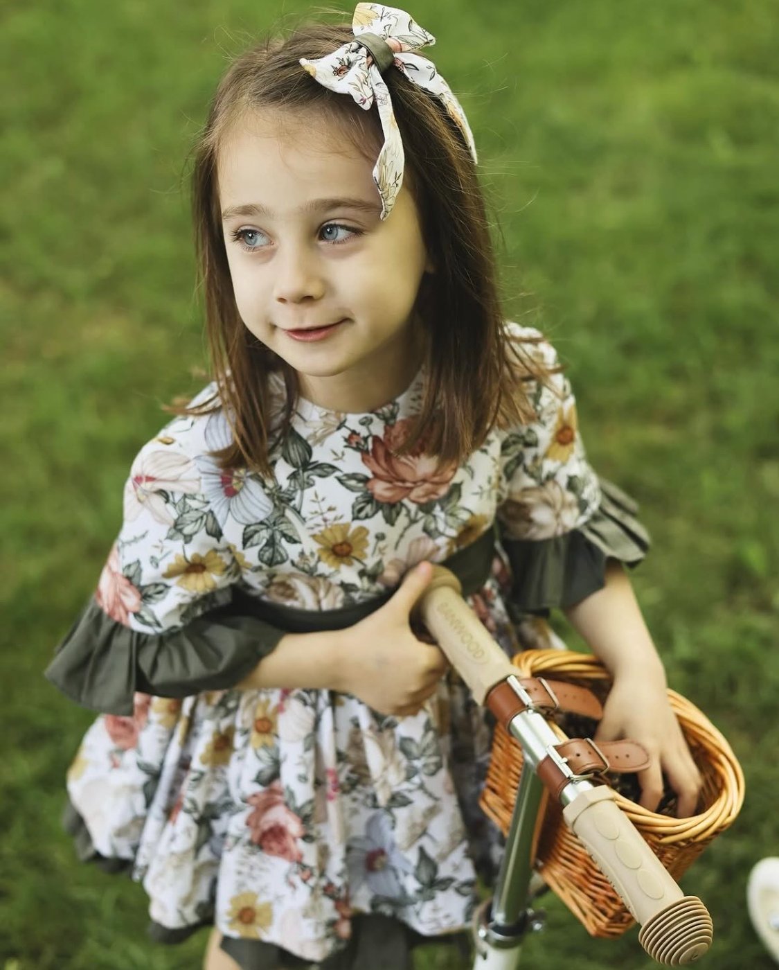Rochițe albe cu guler brodat - Atelier Cataleya