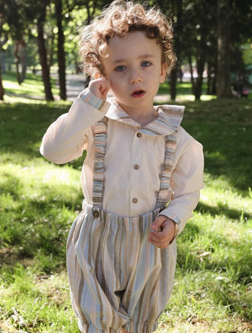 Salopetă în dungi pentru băieți - Atelier Cataleya